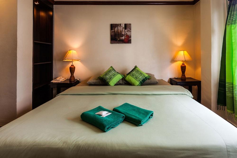 New Road Guest House Bangkok Extérieur photo