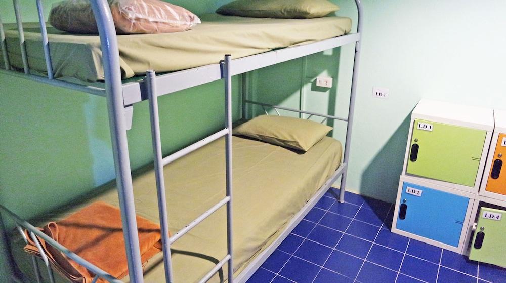 New Road Guest House Bangkok Extérieur photo
